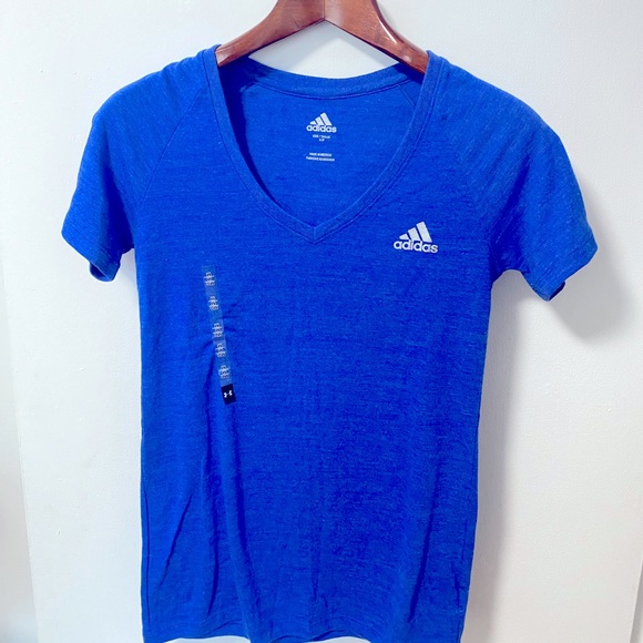 NWT Adidas T-Shirt For Women (S) - Picture 1 of 5